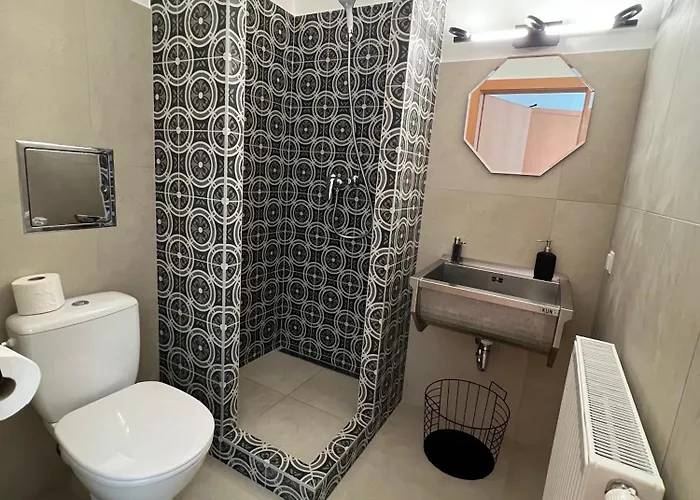 Apartment With Parking & Fitness