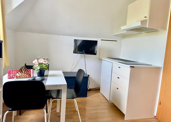 Apartment With Parking & Fitness *